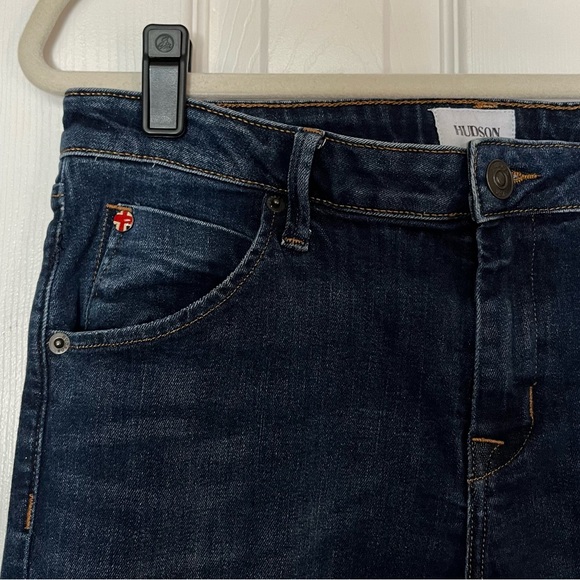 Hudson Bacara Straight Crop Cuffed Jeans in Sere Wash - Picture 2 of 9